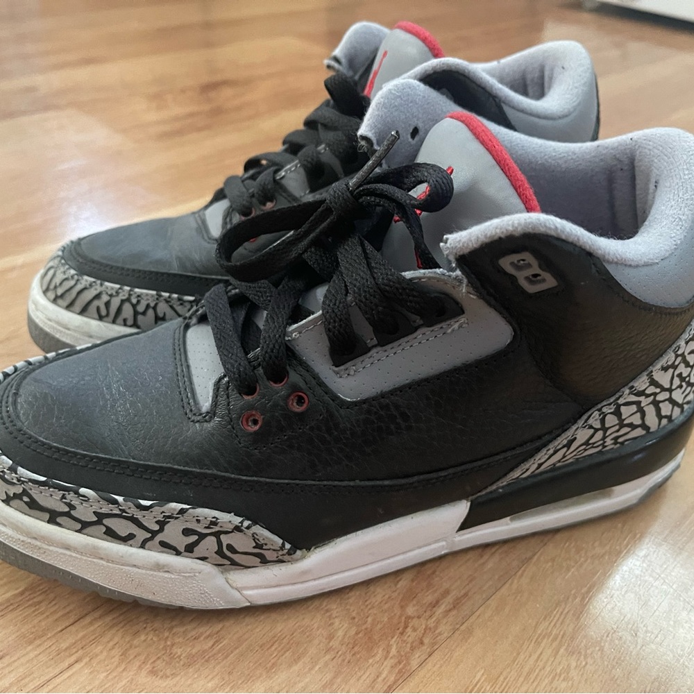 Air Jordan 3 “black cement”